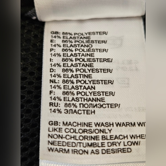 The North Face Womens XL Black Button Down Shirt Short Sleeve NWT - Picture 4 of 7